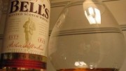 Bell's_Blended_Scotch_Whisky_002